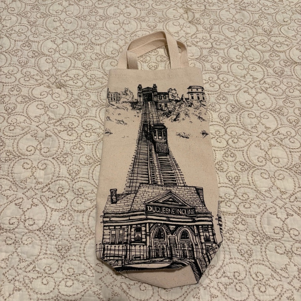 Duquesne Incline Beige and Black Wine Tote by K L Rebel